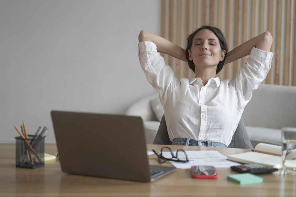 Mindfulness para días intensos: 5 técnicas simples para bajar el estrés